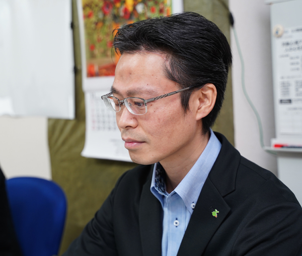 統括部長 田島 智